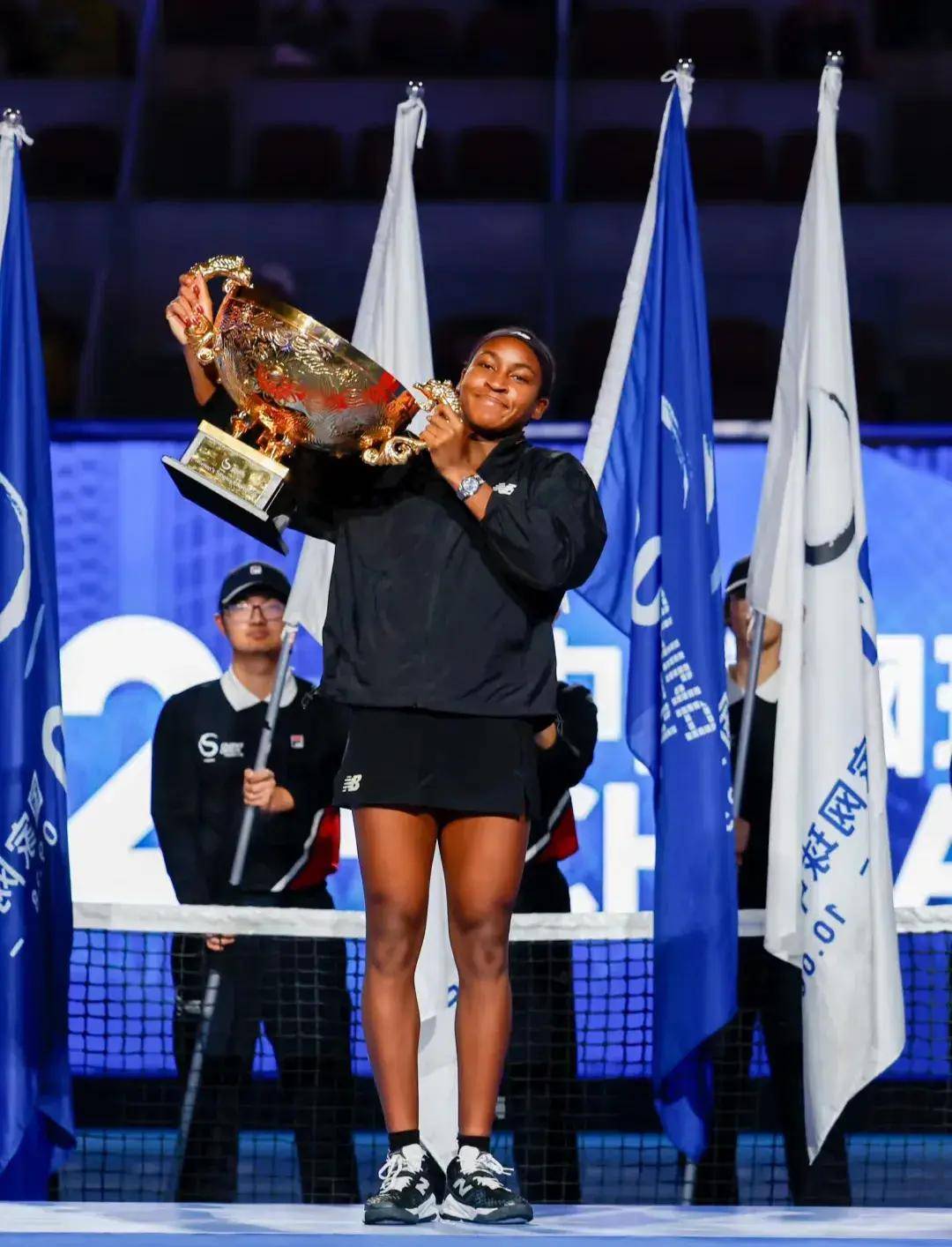 像被风吹起 像被风吹起