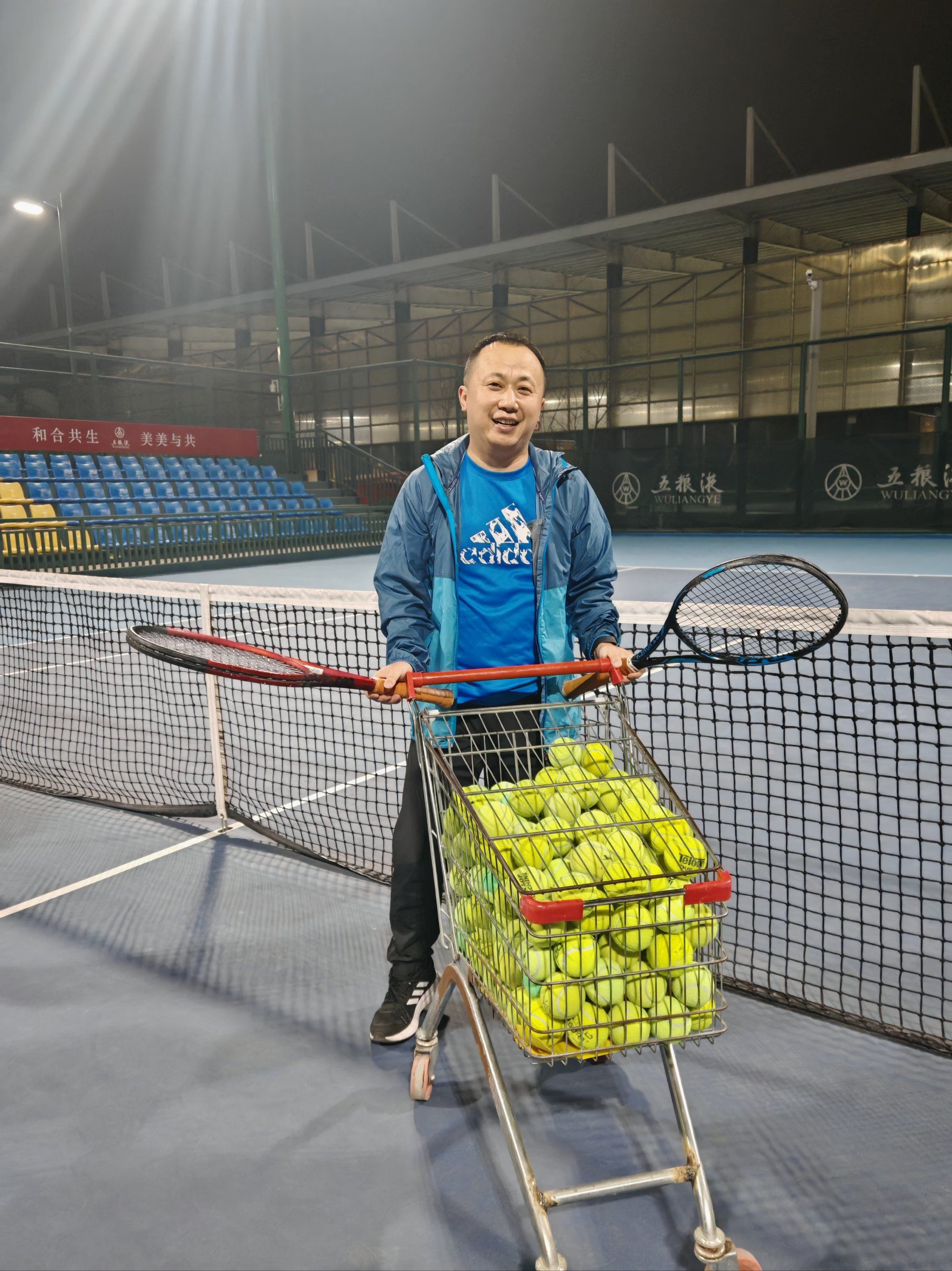 什科表现出 什科表现出