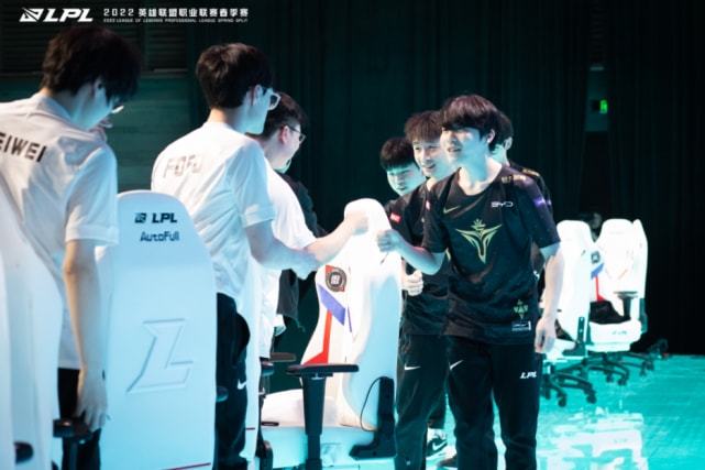 震撼联盟 震撼联盟